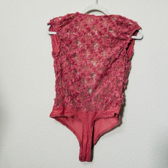NEW Free People Intimately 2 Haute 2 Handle Pink Rosette Bodysuit Small Coquette - Picture 8 of 11